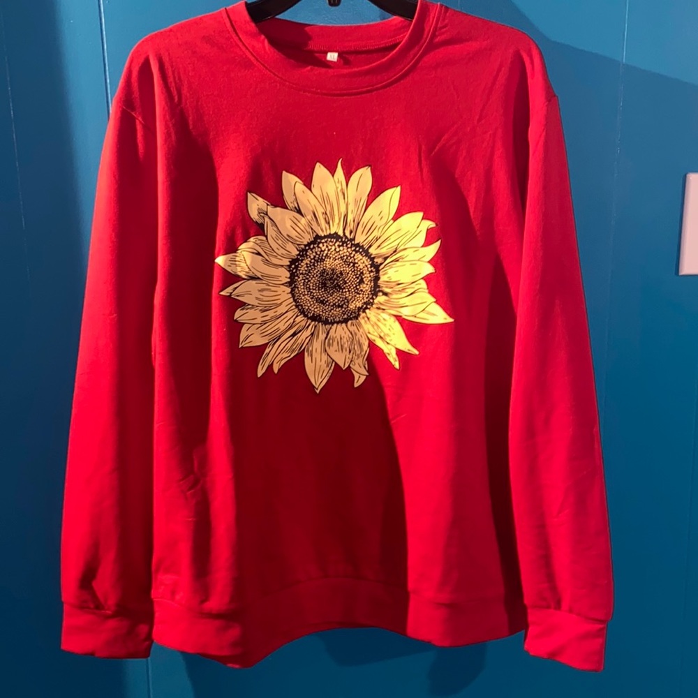 Red sunflower crew neck sweatshirt